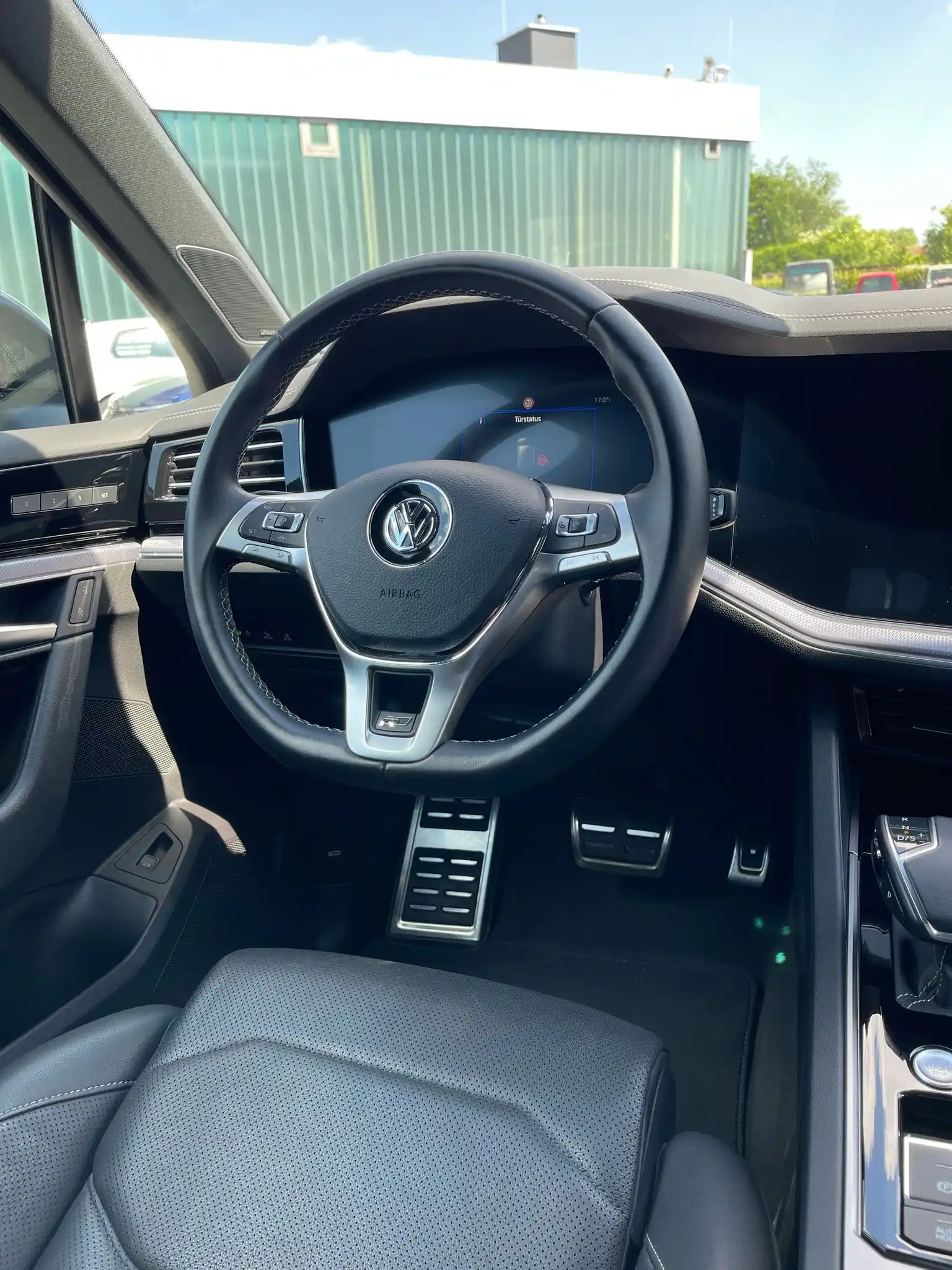 Professionelle Autoaufbereitung Autowäsche & Fahrzeugpflege in Hohenlockstedt